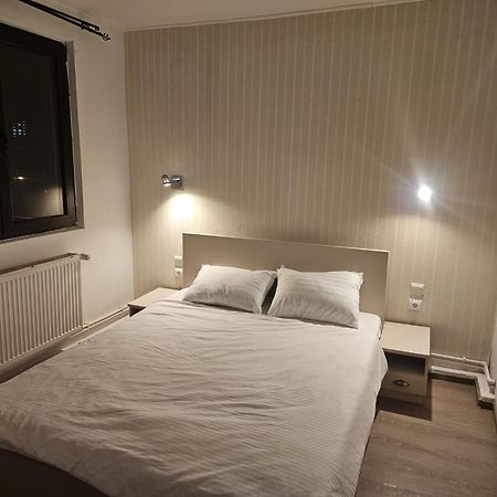 Stanford Aparthotel Gara De Nord Bucharest Exterior photo