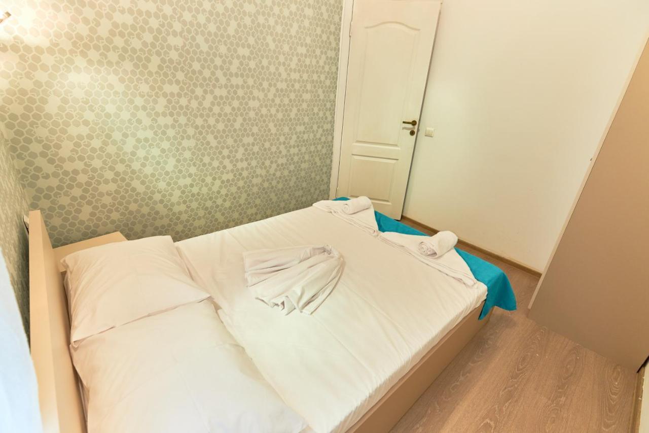 Stanford Aparthotel Gara De Nord Bucharest Exterior photo