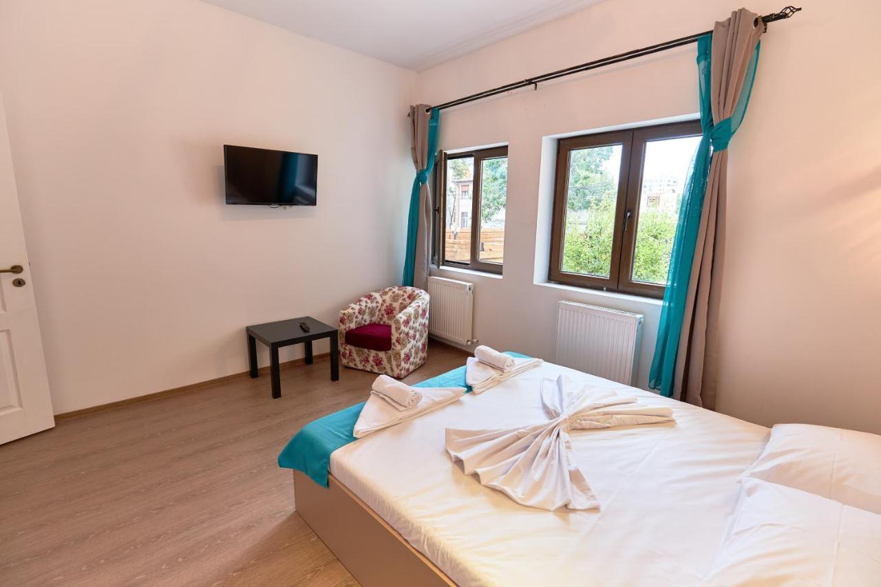 Stanford Aparthotel Gara De Nord Bucharest Exterior photo
