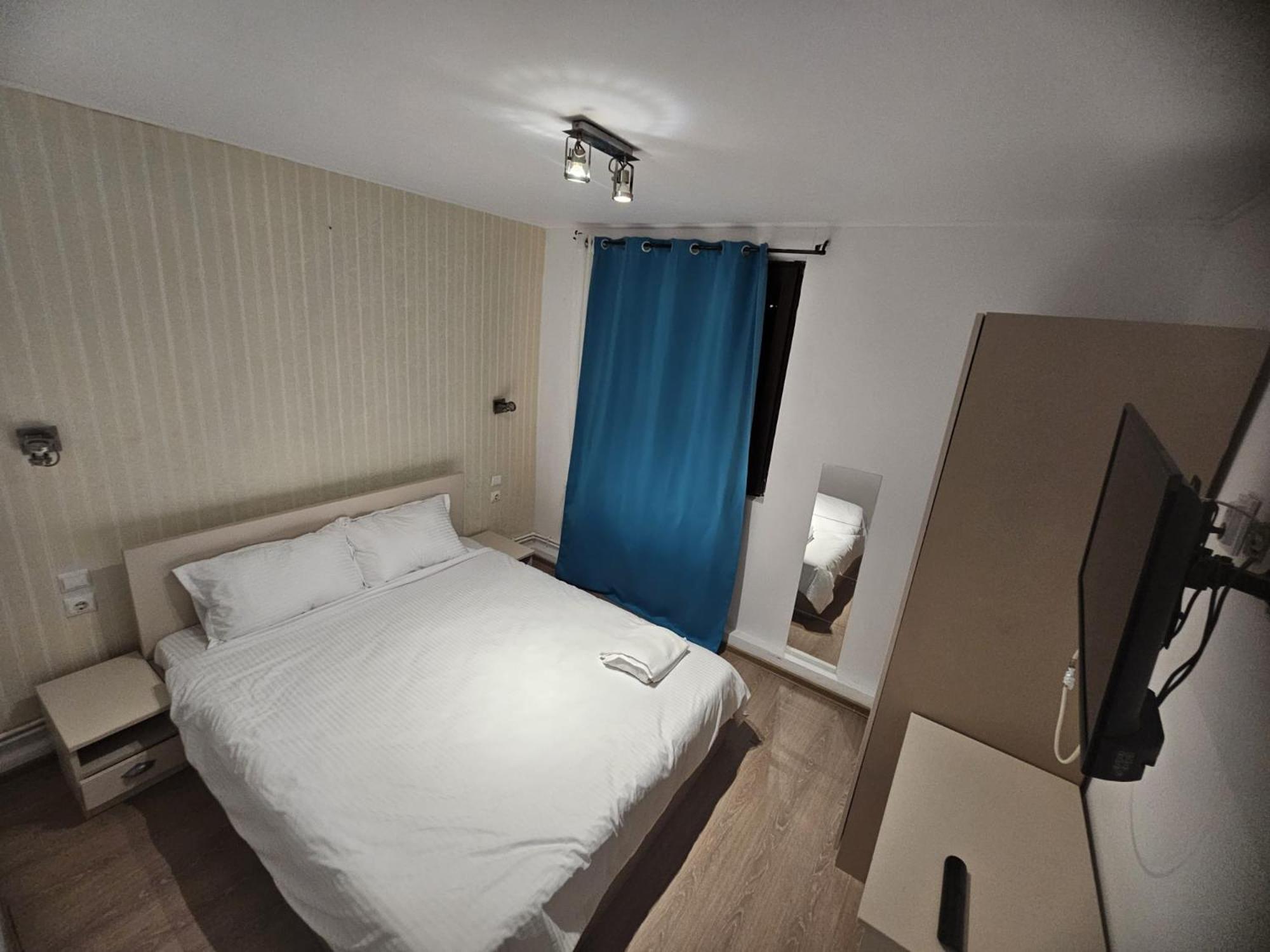 Stanford Aparthotel Gara De Nord Bucharest Exterior photo